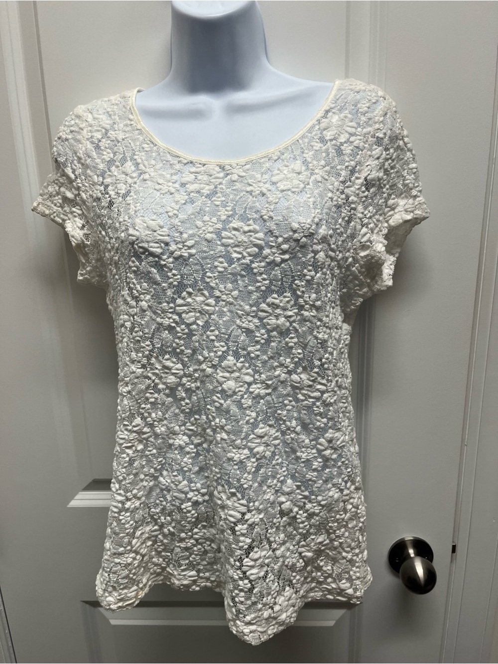 Calvin Klein Off White Floral Lace Top Short Sleeve Scoop Neck Blouse Medium M